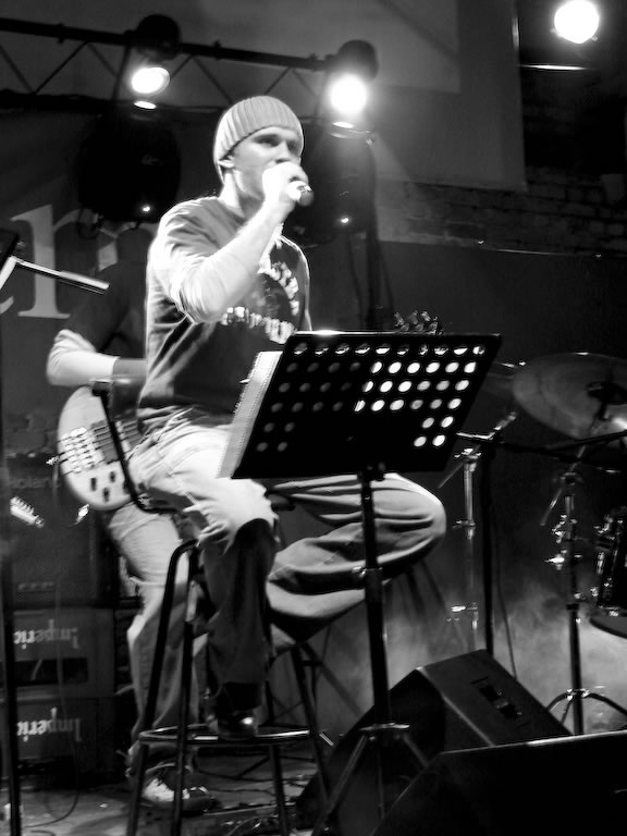 Adrián Goizueta