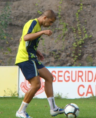 Adrián José Hernández