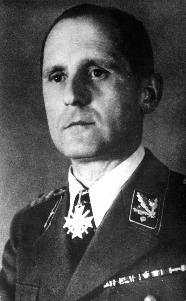 Adrian Müller