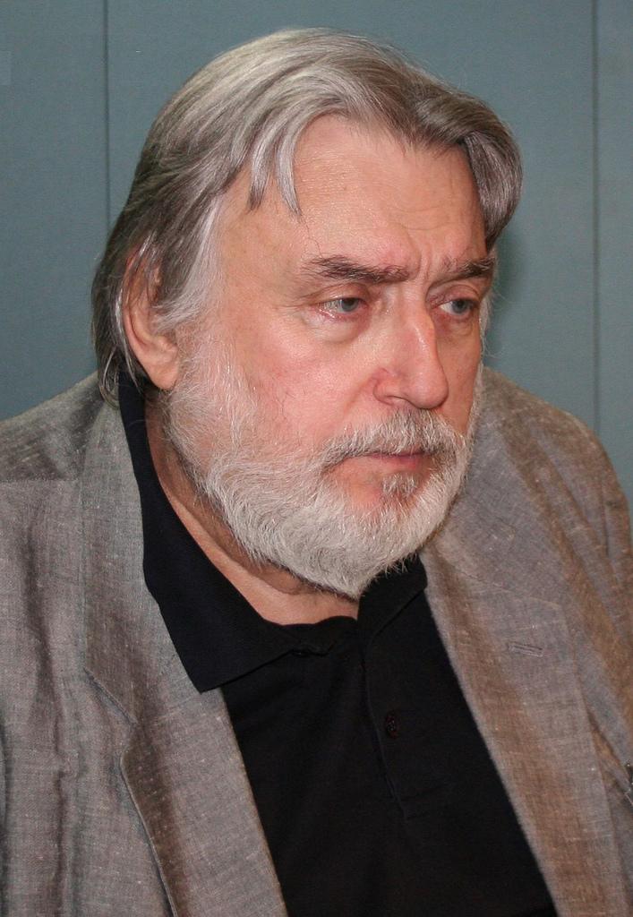 Adrian Păunescu