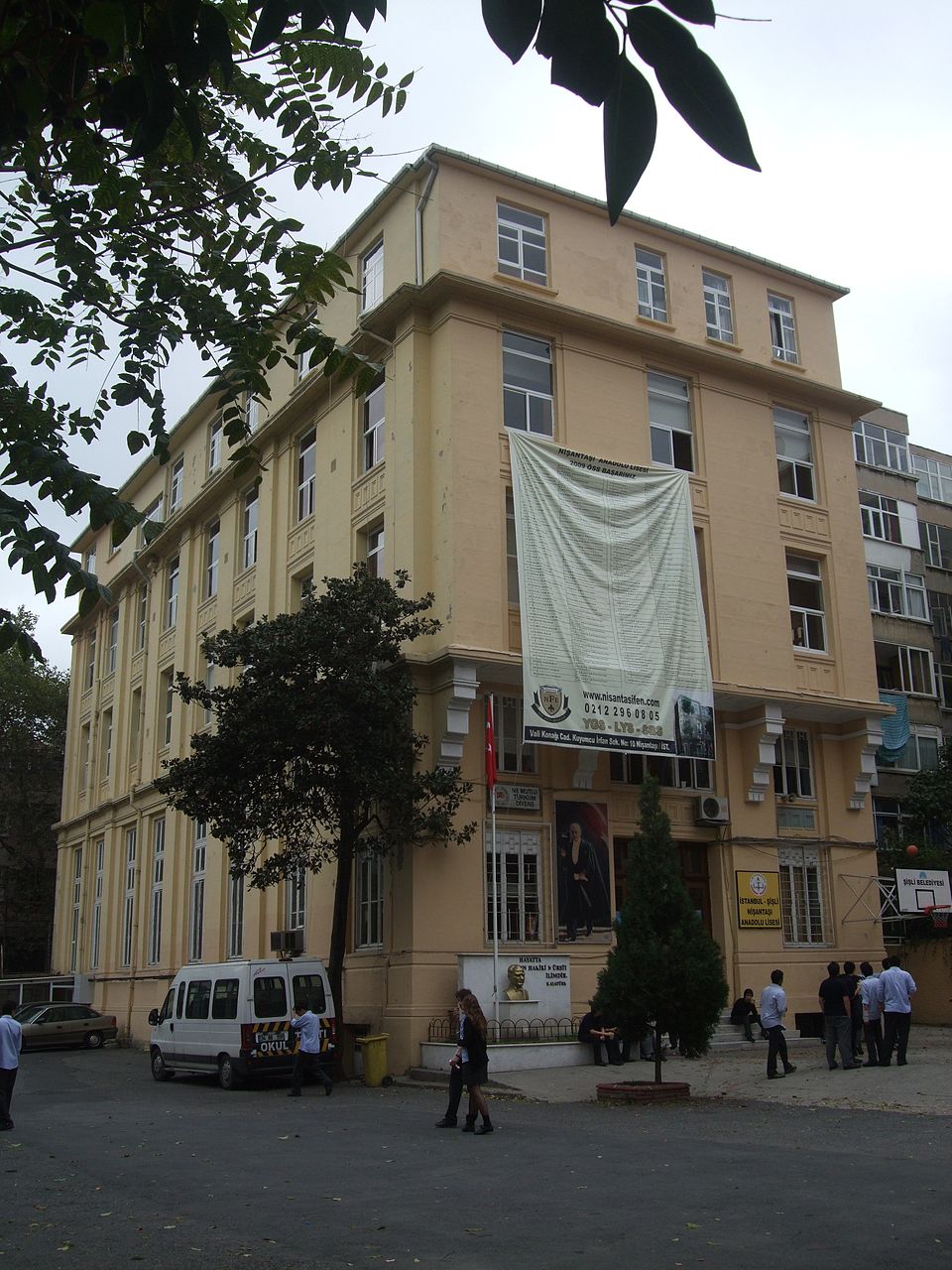 Ahmet Burla