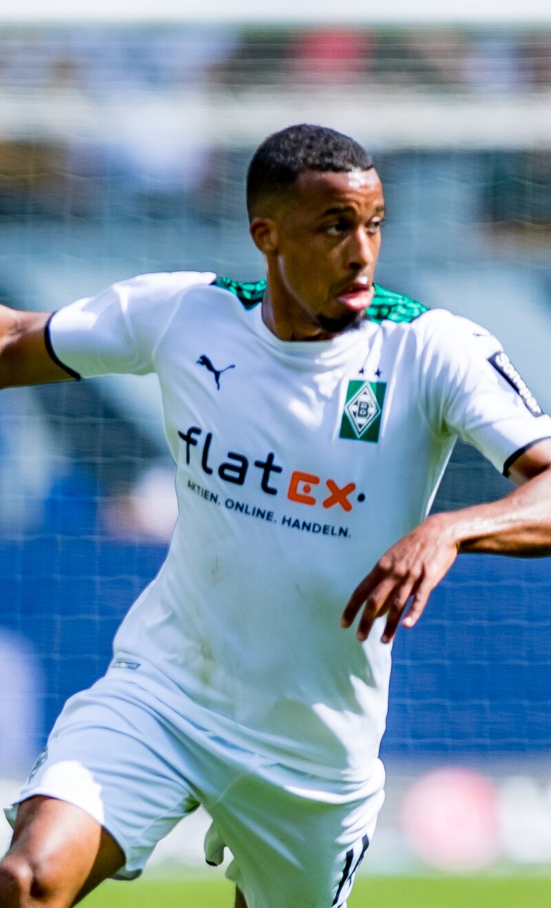 Alassane Plea