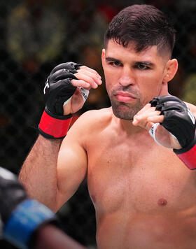 Álex Vicente
