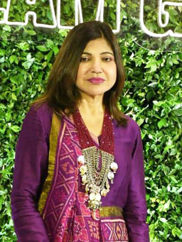 Alka Yagnik