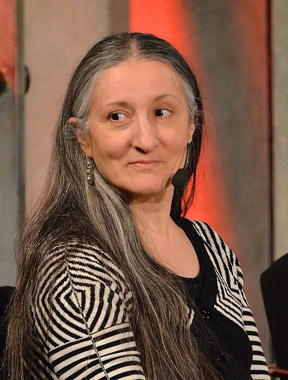 Ana Laguna