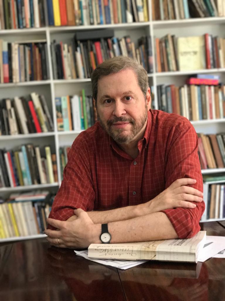 André Corrêa Lago