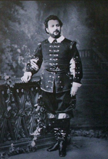 André Marín