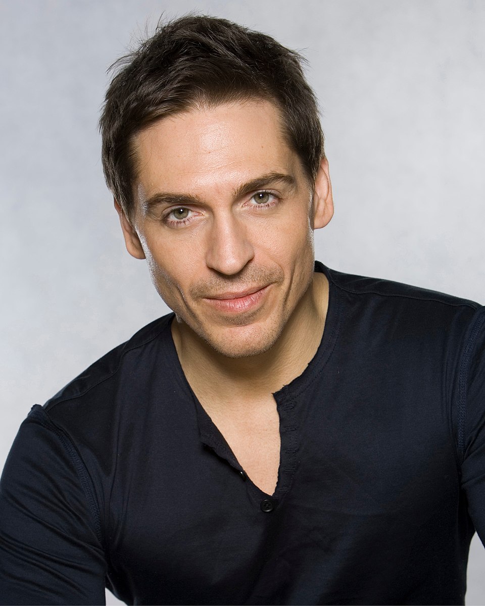 Ángel Falzón