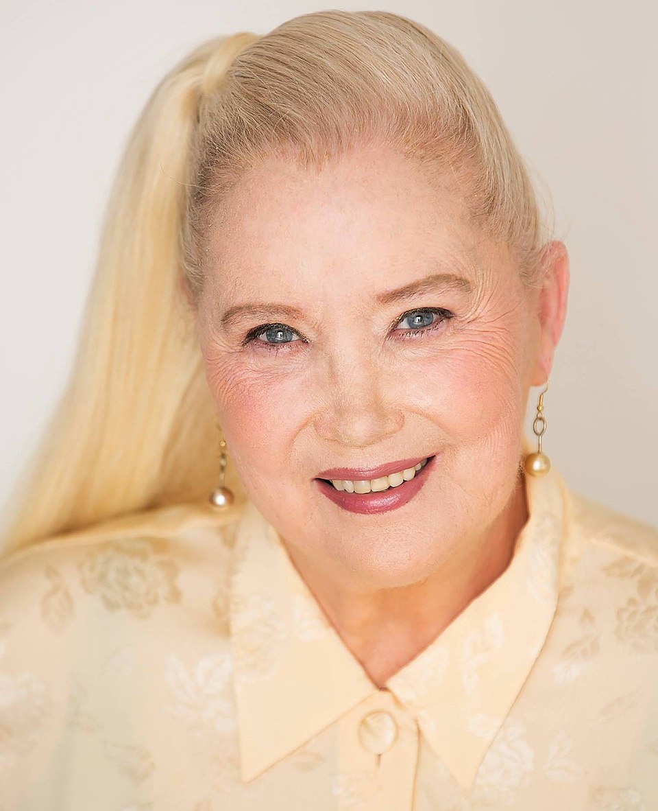 Anna Kirkland