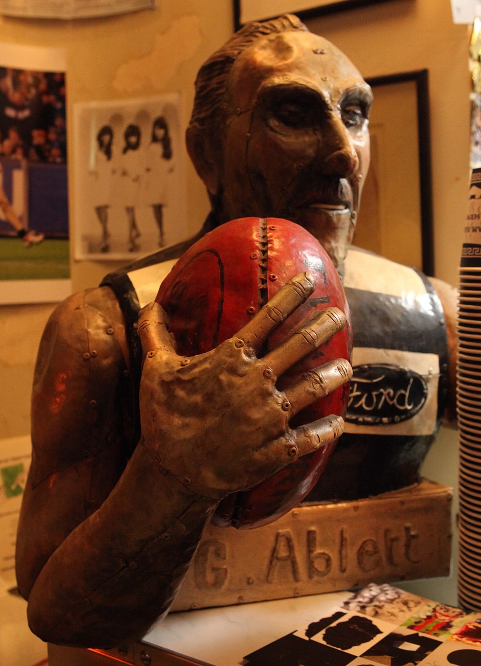 Anthony Smith Snr