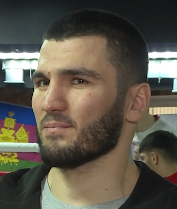 Artur Beterbiev