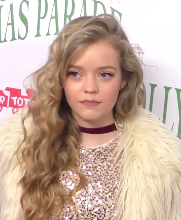 Ava McKenna