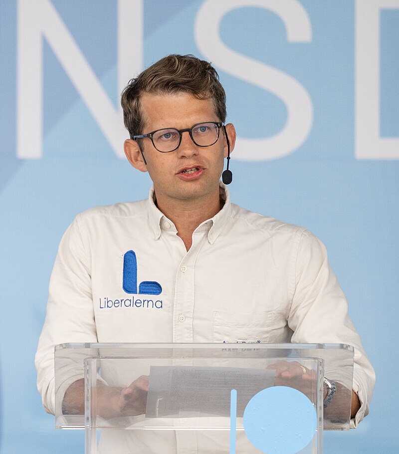 Axel Darvik