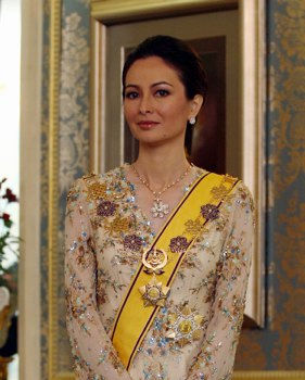Azizah Salim Shah
