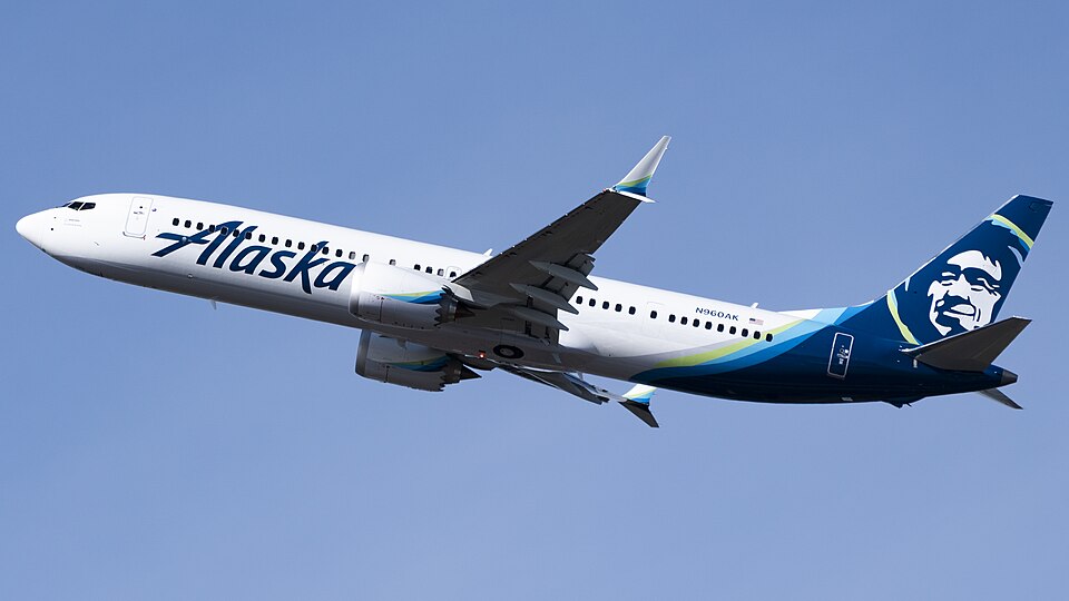 Boeing 737 MAX 8