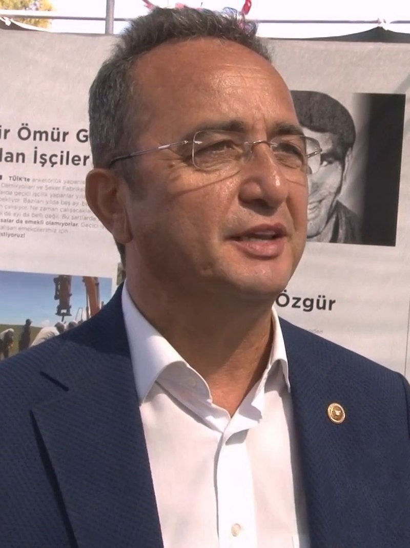Bülent Tezcan