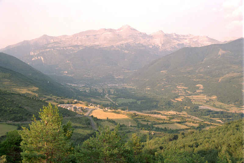 Carlos Aragón
