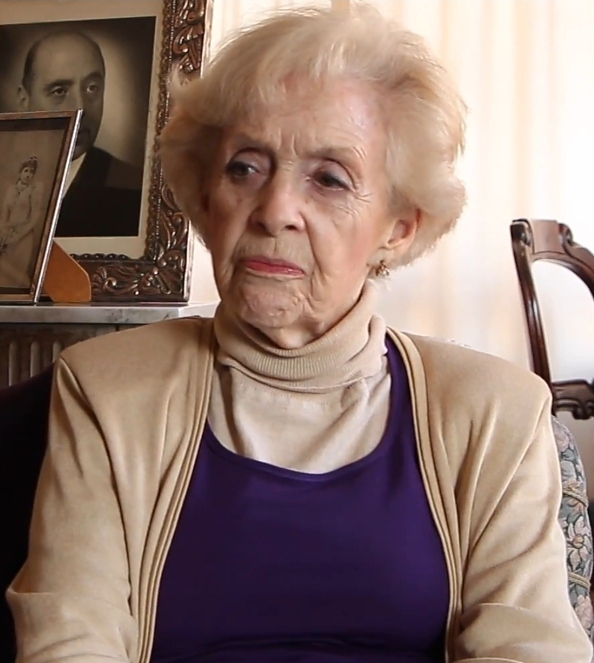 Carmen Barros