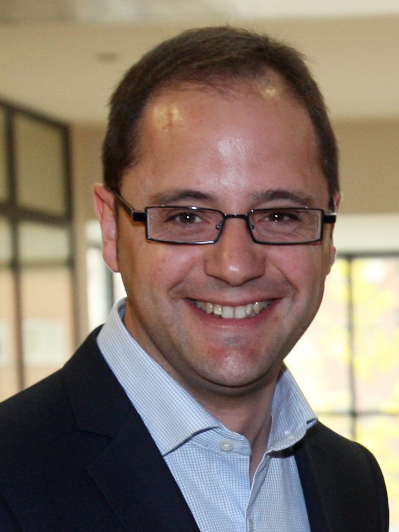 César Luena
