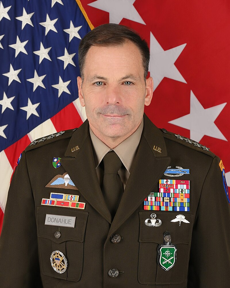 Chris Donahue