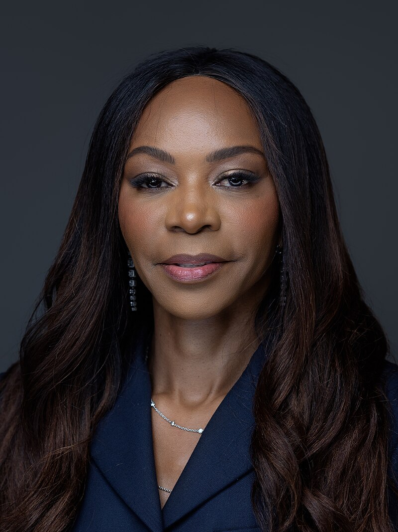 Dambisa Moyo