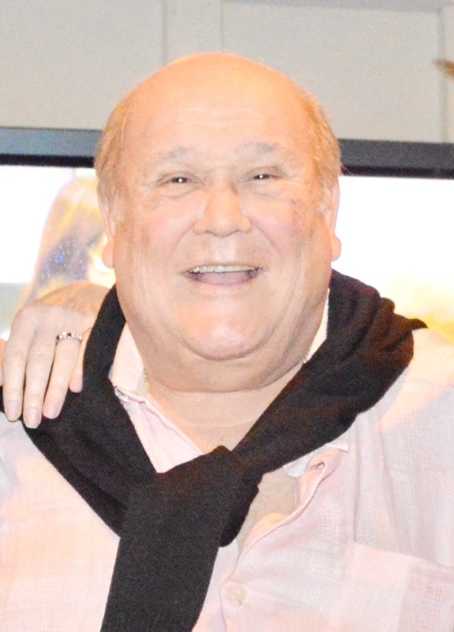 Dan Leo