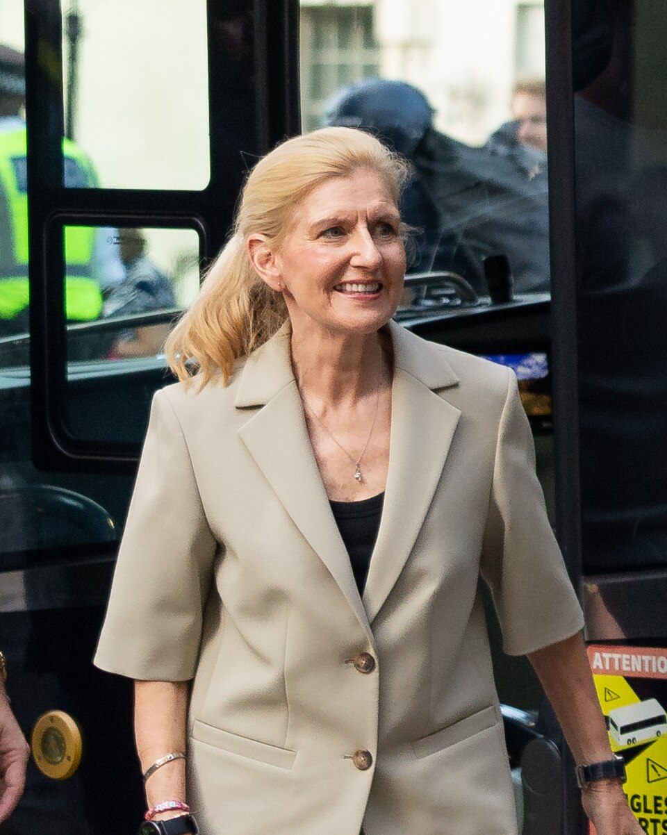 Debbie Hewitt