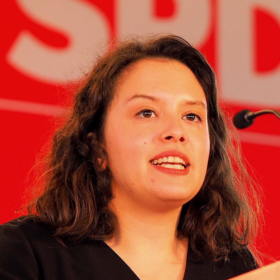 Delara Burkhardt
