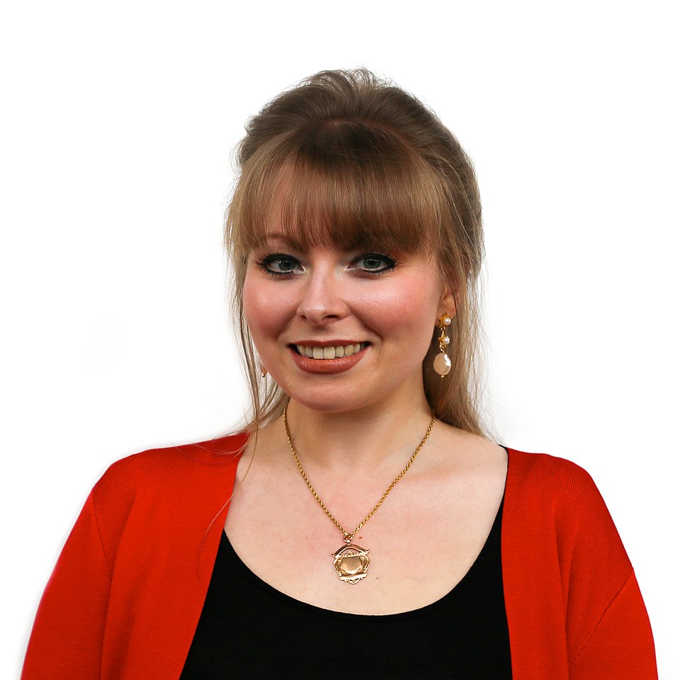 Delyth Lewis