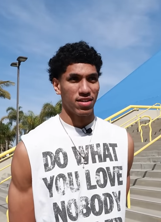 Derrick Michael Xzavierro