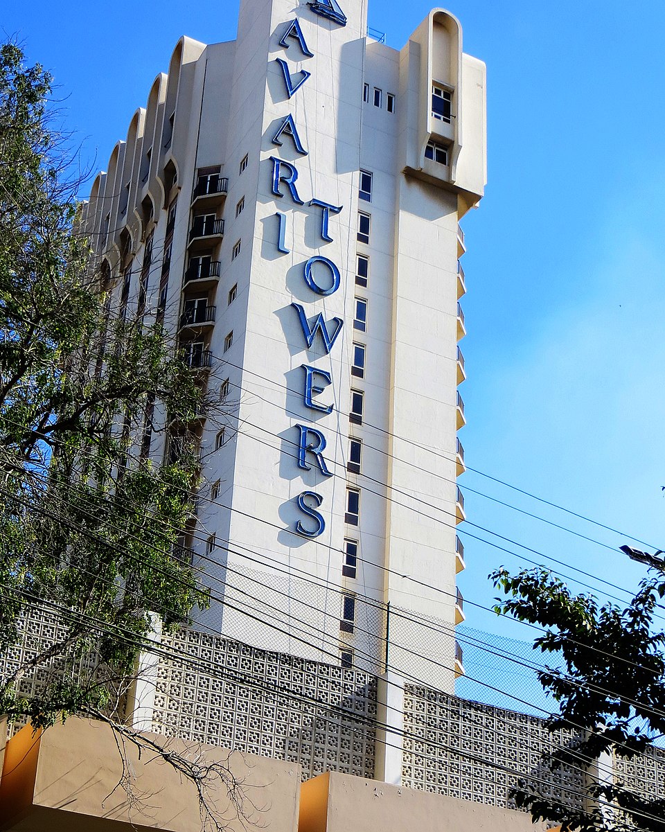 Dinshaw Avari