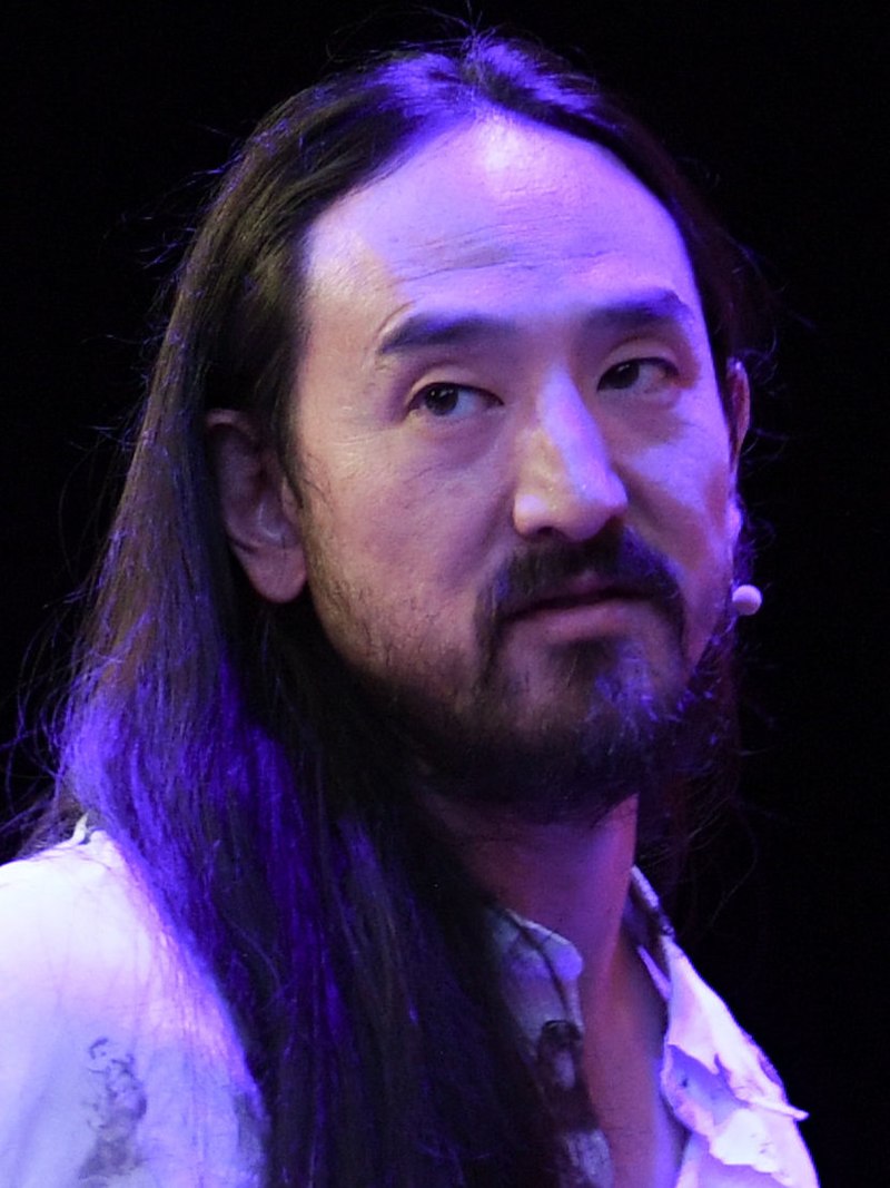 DJ Steve Aoki