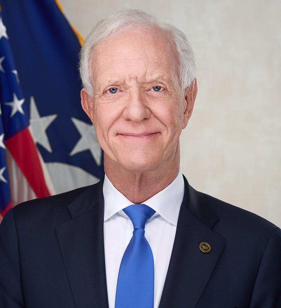 Douglas Chesley W.