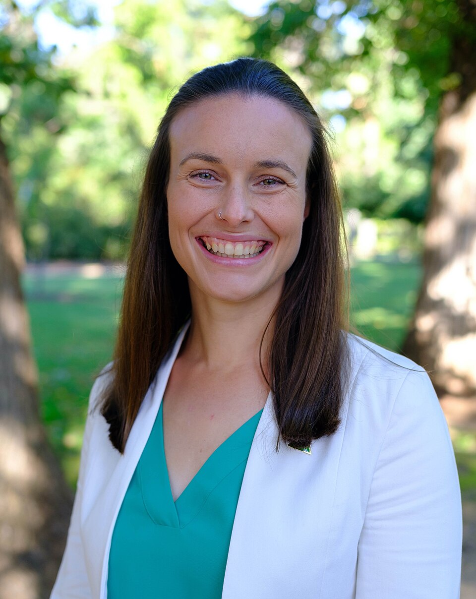 Dr. Amanda Cohn