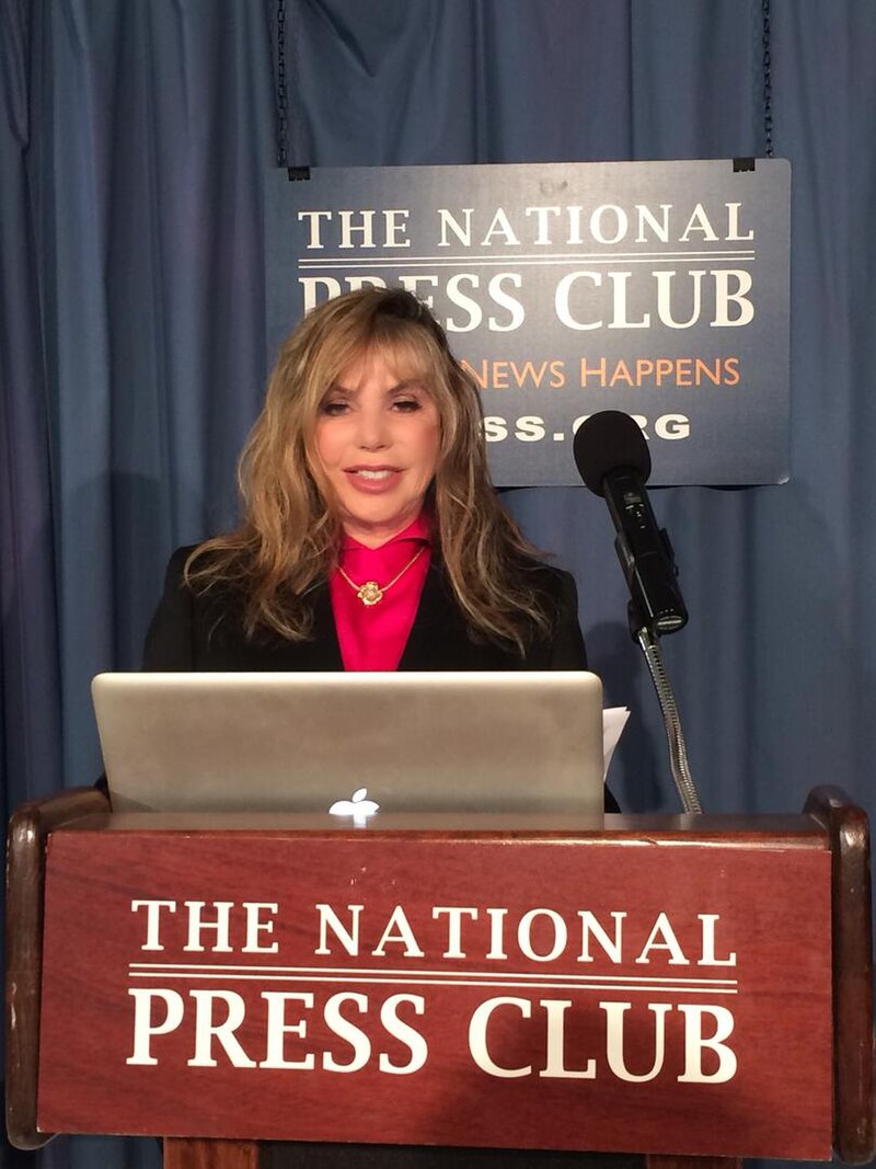 Dr. Carole Lieberman