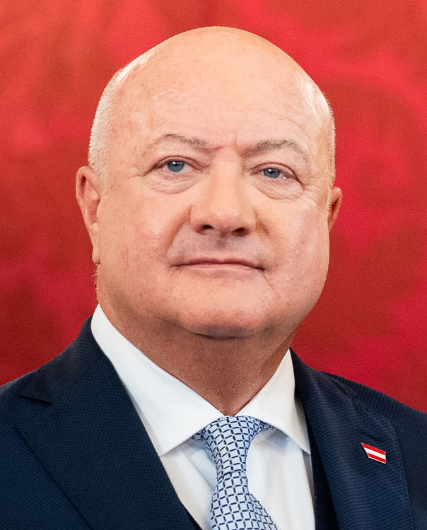 Dr. Neustadt