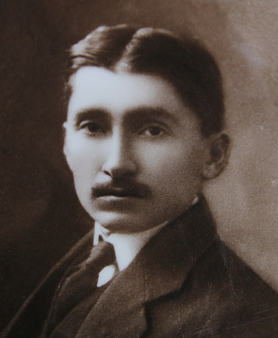 Dragoș Varga