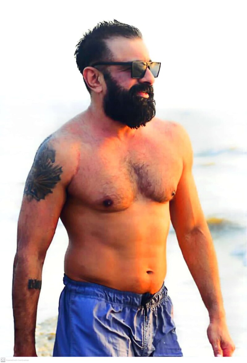 Eijaz Khan