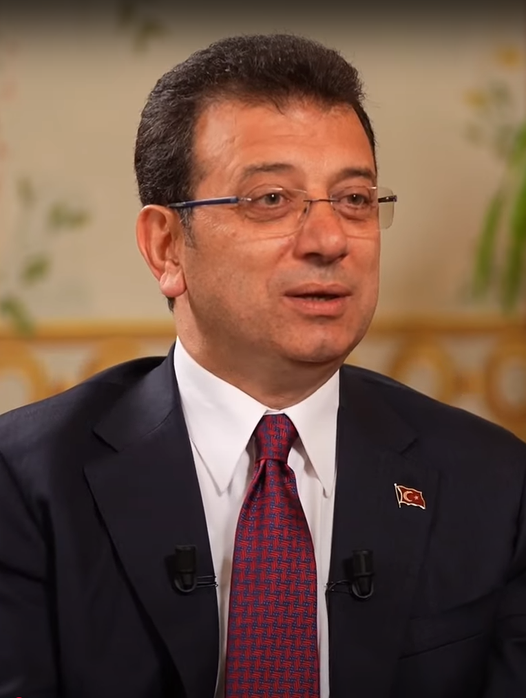 Ekrem Ak