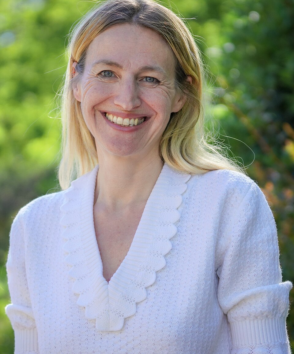 Emmanuelle Hoffman