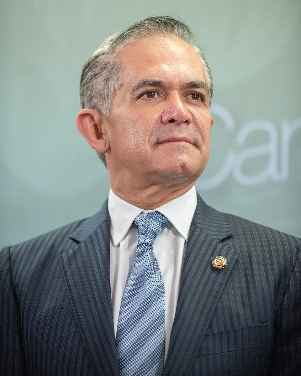 Enrique Castillejos