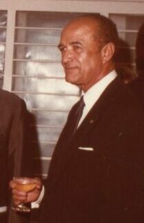 Enrique Illueca