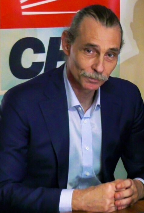 Erdal Beşikçioğlu