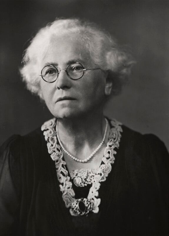 Evelyn Fox