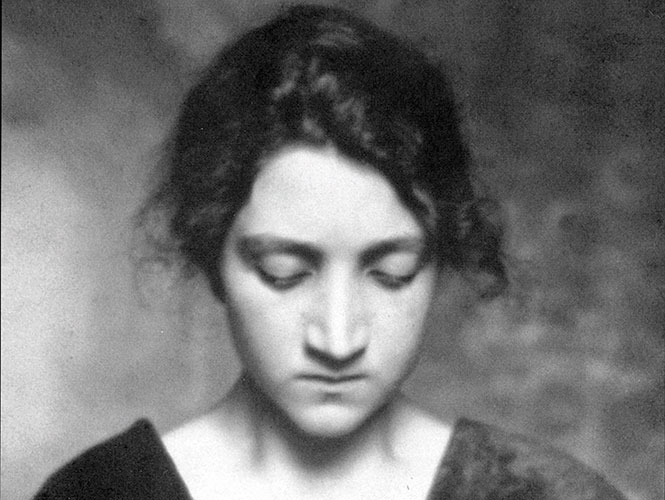 Fabienne Bradu