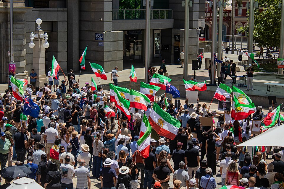 Fatemeh Ardeshir Larijani