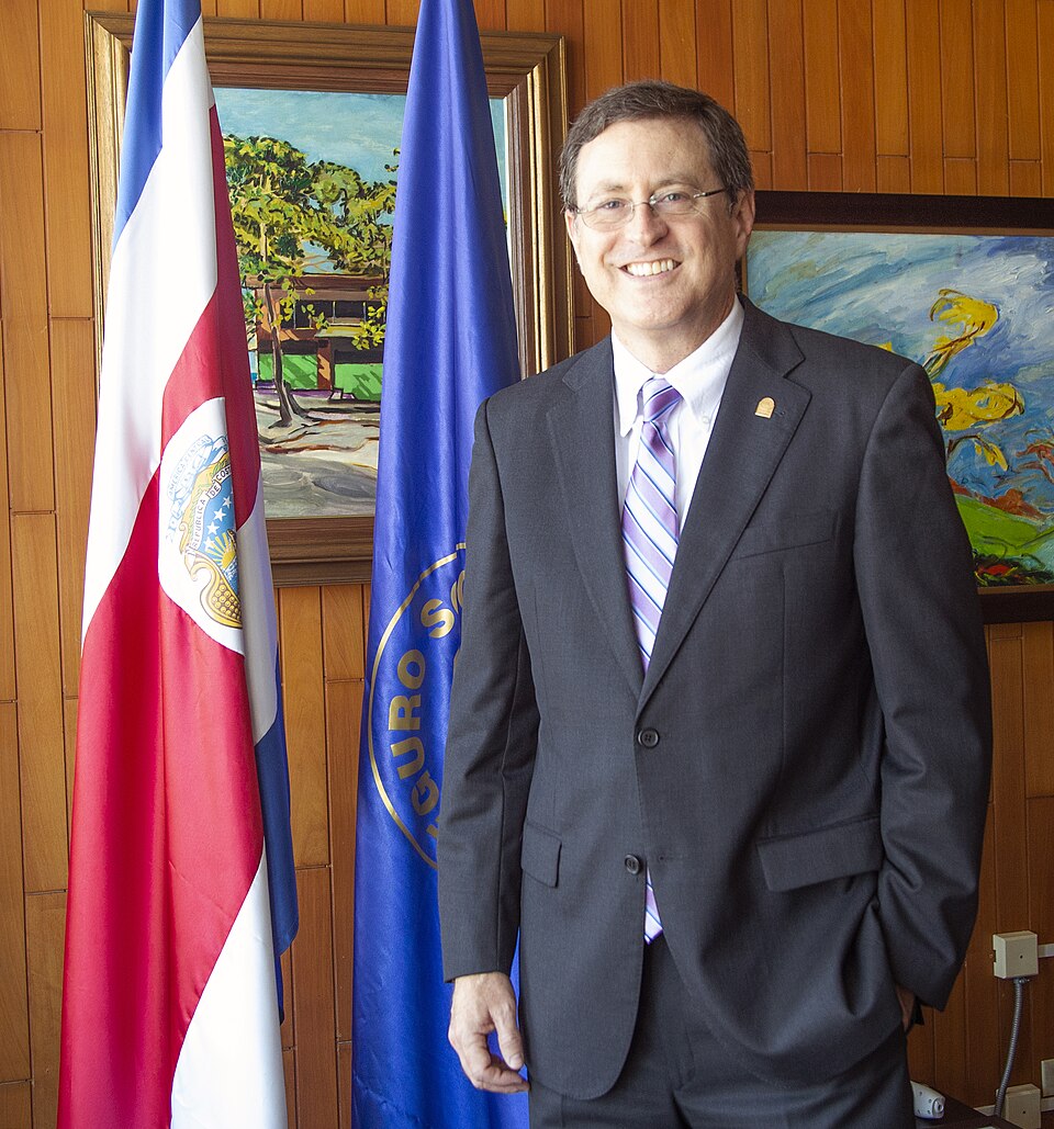 Fernando Llorca Castro