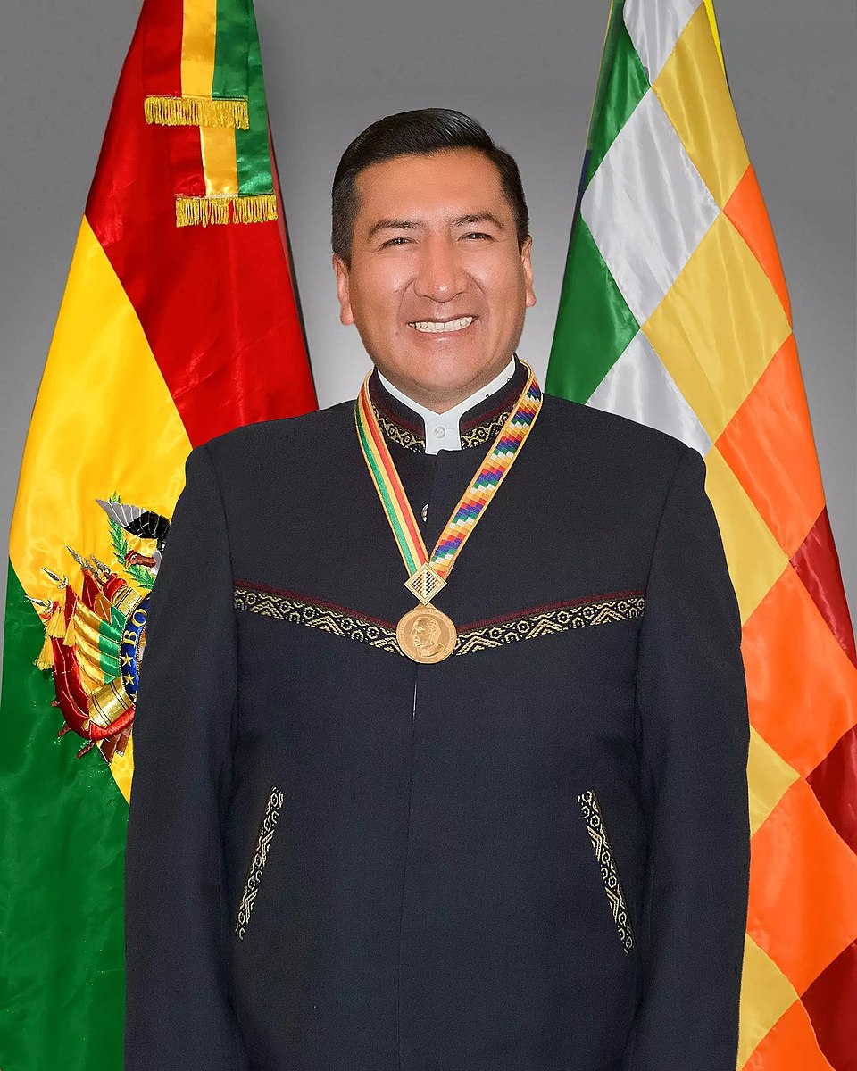 Freddy Cruz Laura