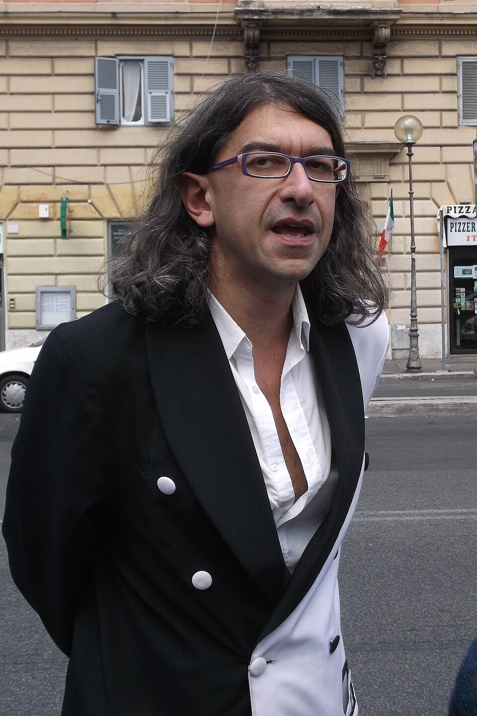 Gabriele Annis