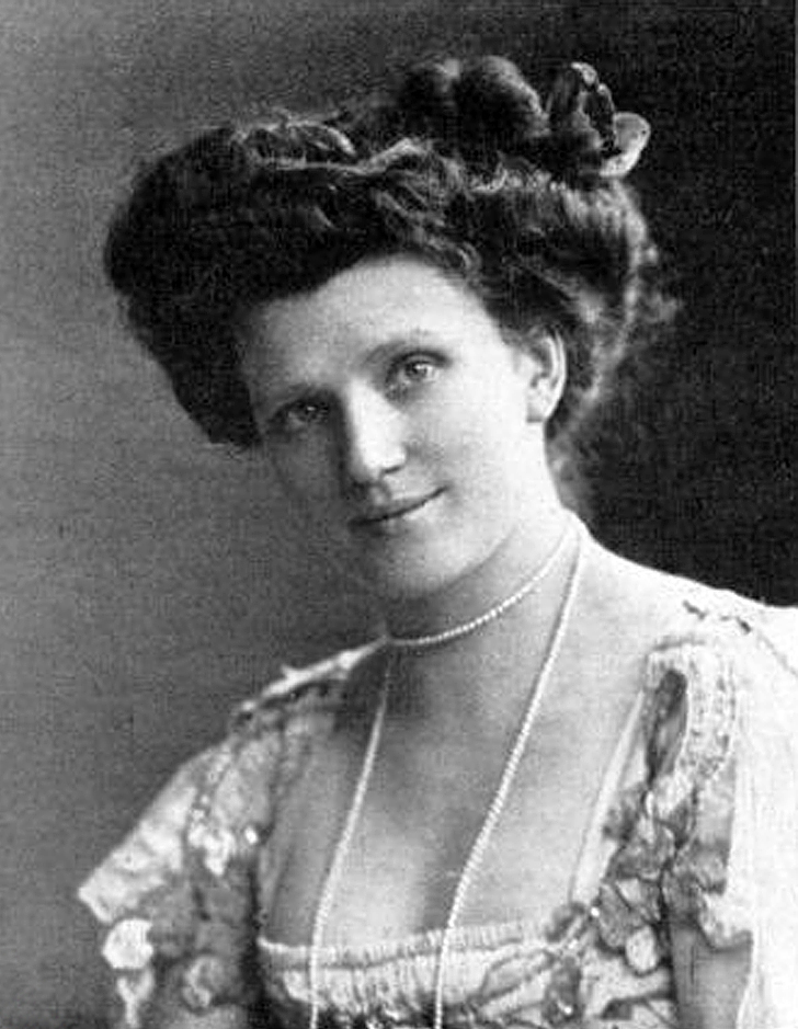 Gertrud Holzapfel